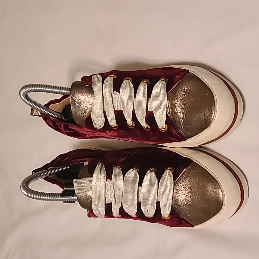 Ron White  sneakers. Size 38(7.5)